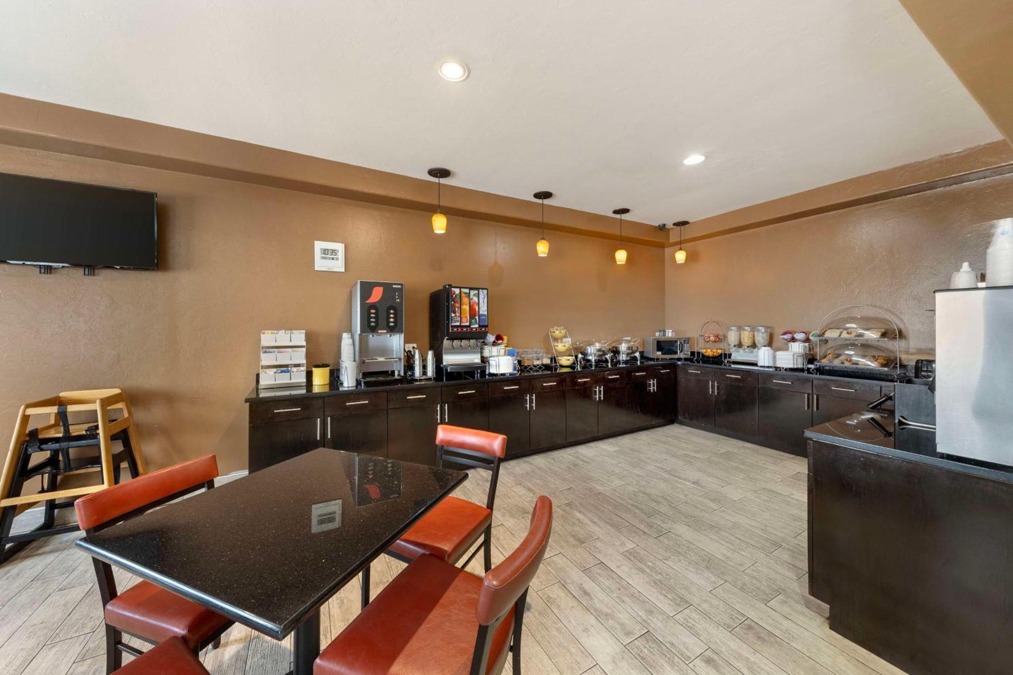 Best Western Greentree Inn&Suites Moore Exterior foto