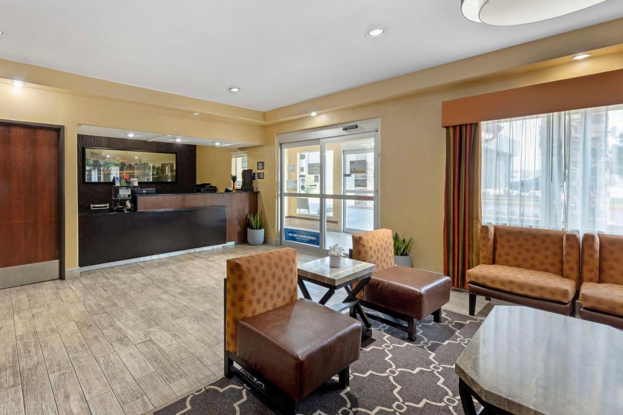 Best Western Greentree Inn&Suites Moore Exterior foto